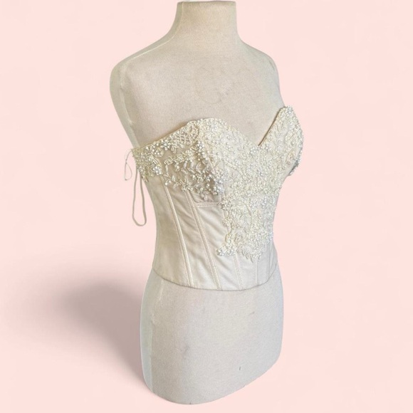 1990’s Vintage Cream Ivory Boning Zip Up Beaded Sweetheart Bridal Bodice Top - Picture 2 of 8